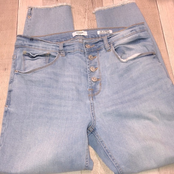 KENSIE ultimate high rise skinny size 10/30 button fly - Picture 2 of 7